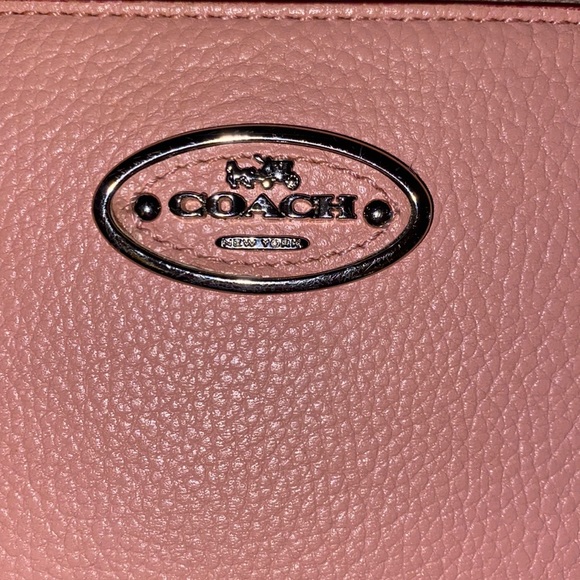 Vintage coach wallet with strap. Lots of packets. Love this wallet. - Picture 3 of 7